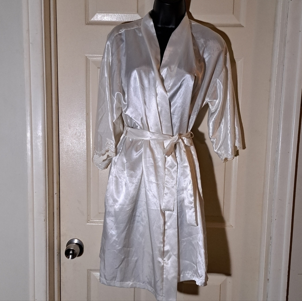 Alexandra Nicole robe size p